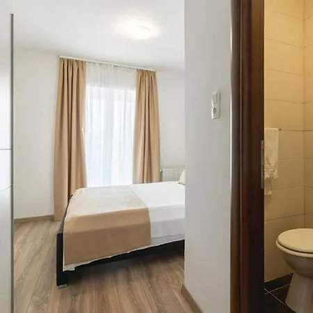וילה Ksenija With Heated Pool *